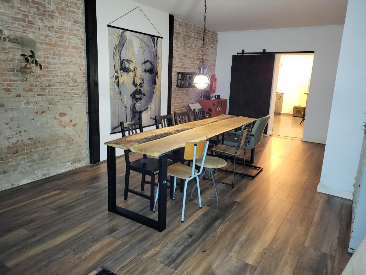 Bij Sarah Apartment Леополдсбург Екстериор снимка